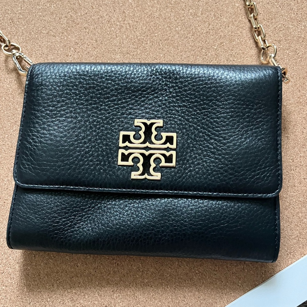 Classic Eleanor crossbody